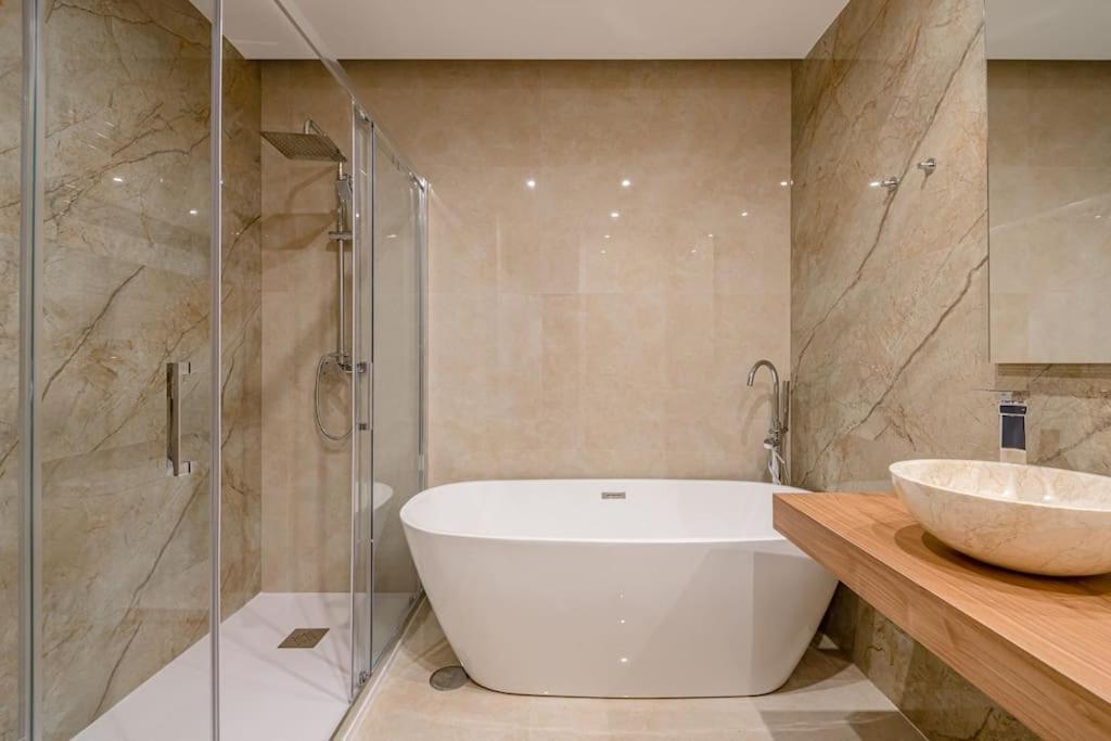 마드리드 Gran Via VI Calle Jacometrezo 2Br 2Bh 아파트 외부 사진