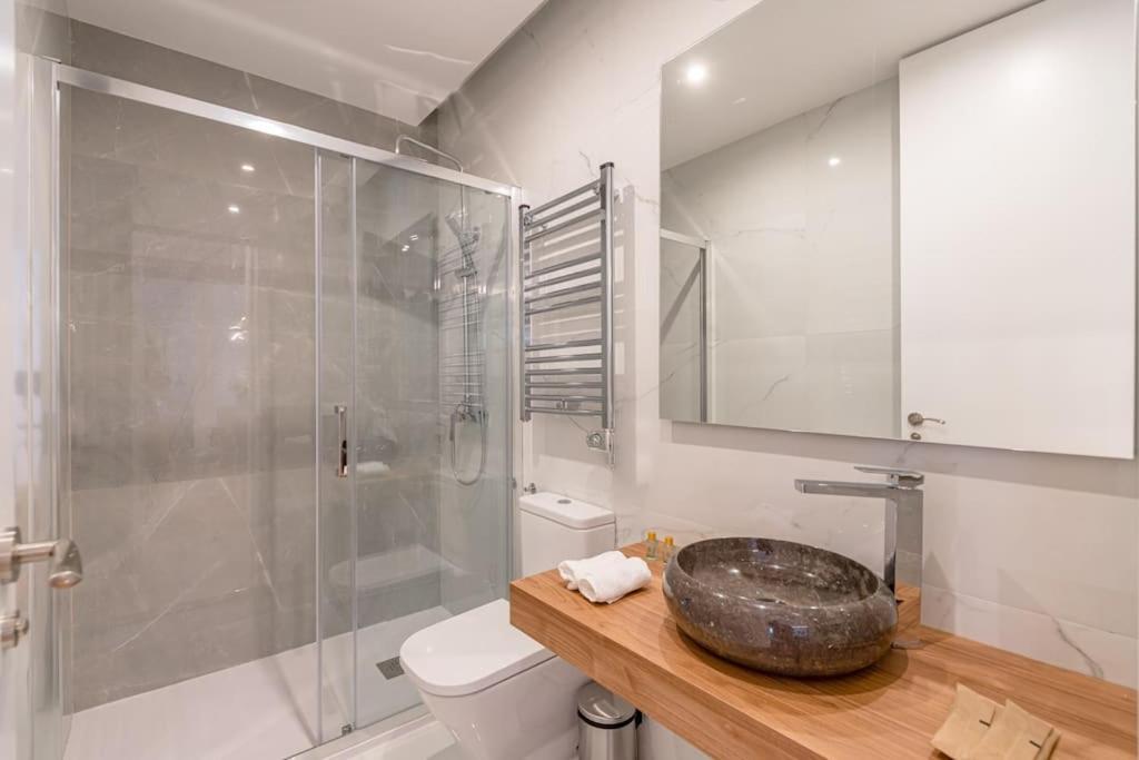 마드리드 Gran Via VI Calle Jacometrezo 2Br 2Bh 아파트 외부 사진